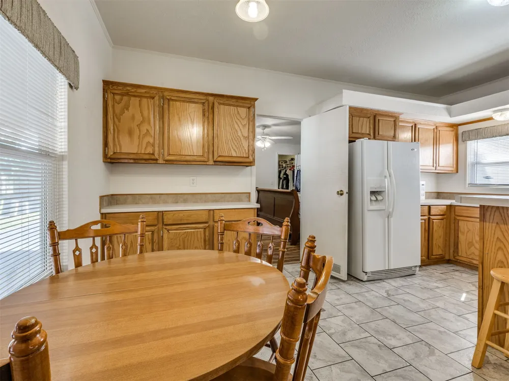 417861 E Branum S Checotah, OK 74426