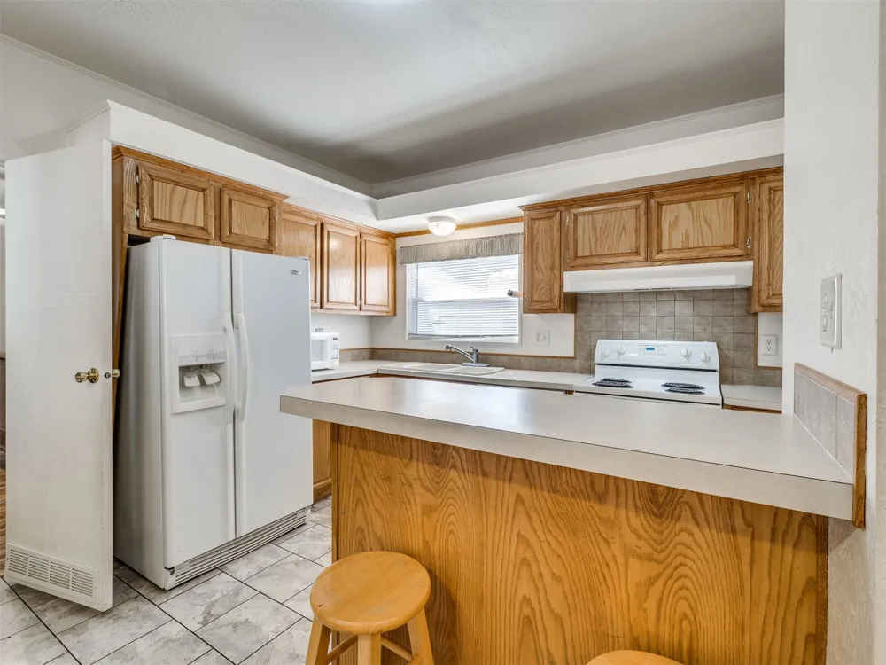417861 E Branum S Checotah, OK 74426