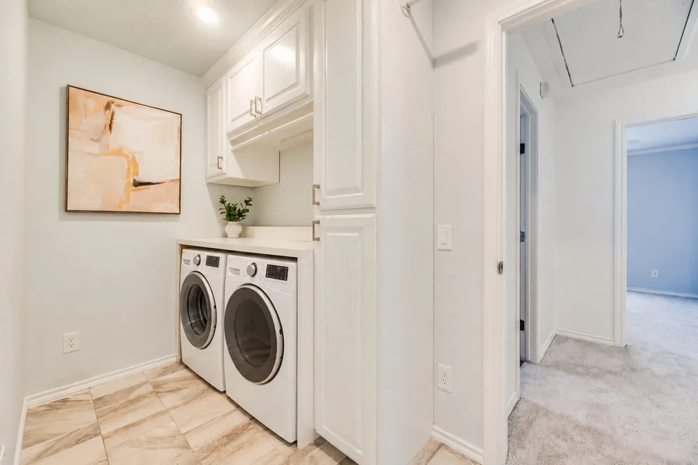2305 Mccoy Court Carrollton, TX 75006