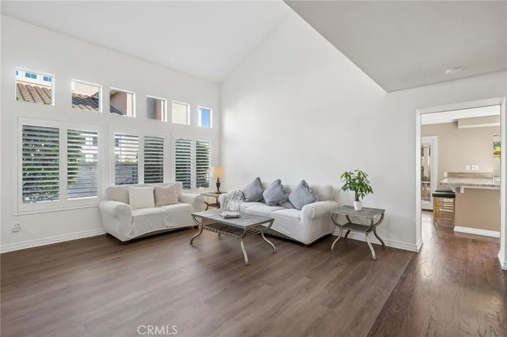2462 Via Corella Tustin, CA 92782