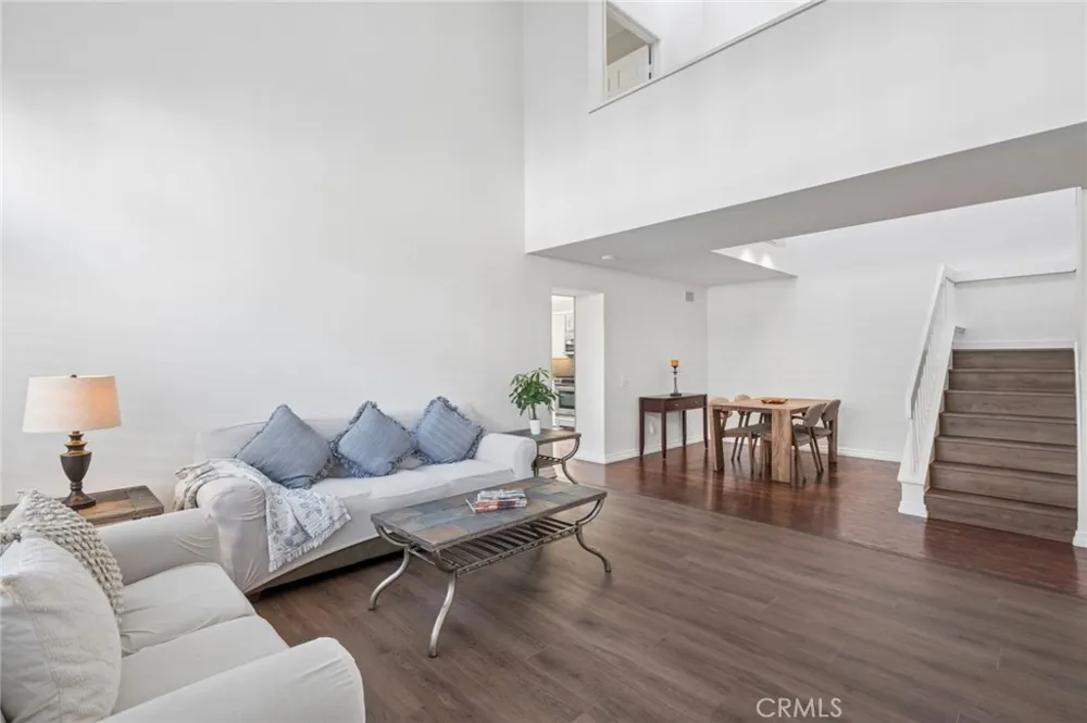 2462 Via Corella Tustin, CA 92782