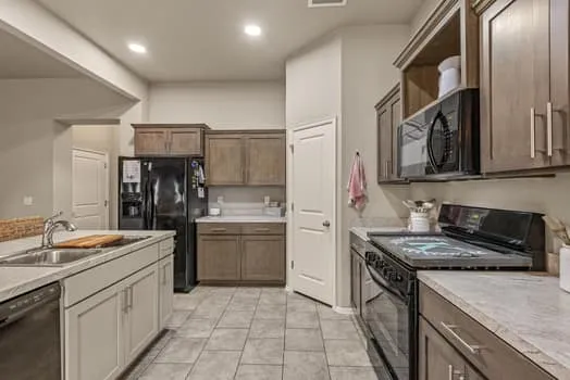 14390 S Knoxville Avenue Bixby, OK 74008