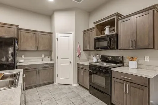 14390 S Knoxville Avenue Bixby, OK 74008