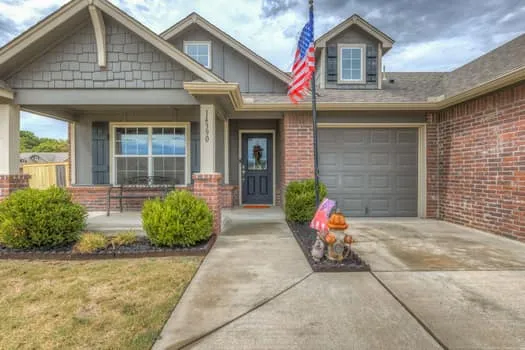 14390 S Knoxville Avenue Bixby, OK 74008