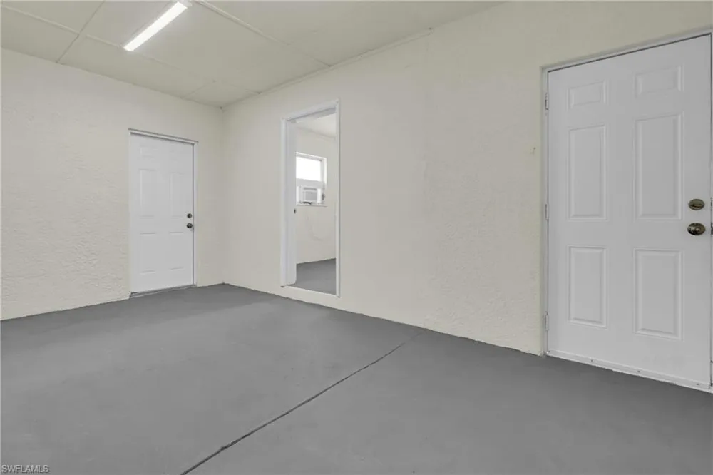 4301 New Street Fort Myers, FL 33905