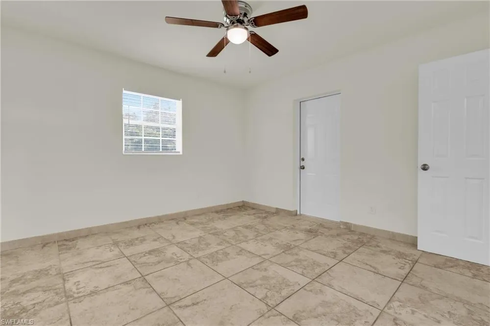 4301 New Street Fort Myers, FL 33905