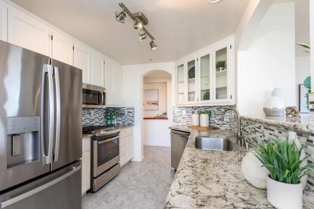 500 Baltic Circle #524 Redwood City, CA 94065