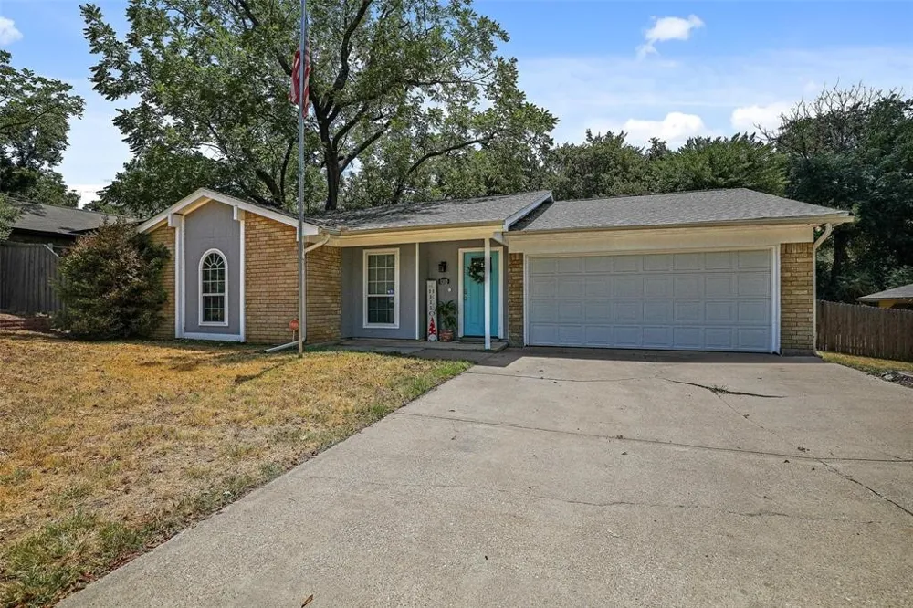 6306 Orchard Hill Drive Arlington, TX 76016