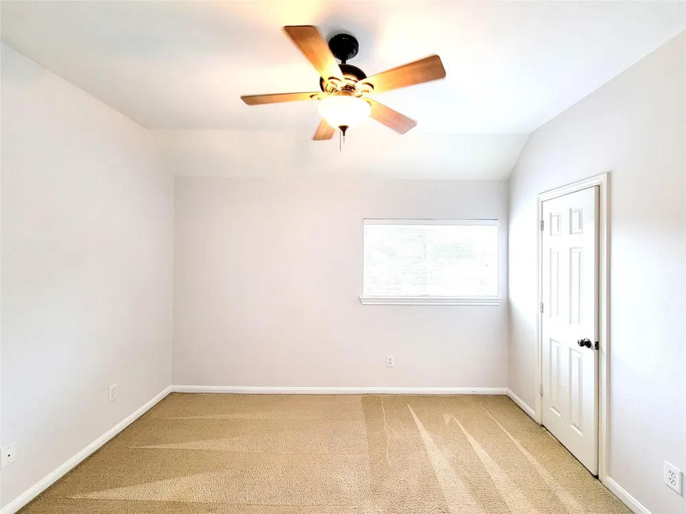 17715 Laguna Trail Drive Houston, TX 77095