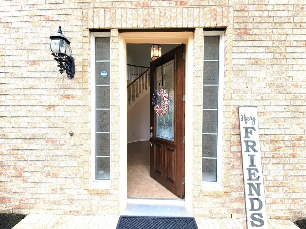 17715 Laguna Trail Drive Houston, TX 77095