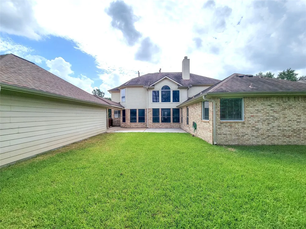 17715 Laguna Trail Drive Houston, TX 77095
