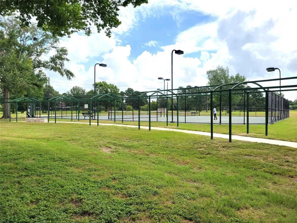 17715 Laguna Trail Drive Houston, TX 77095