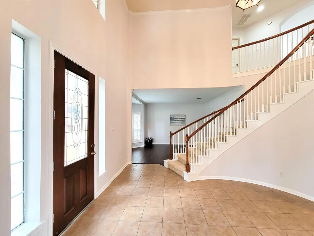 17715 Laguna Trail Drive Houston, TX 77095