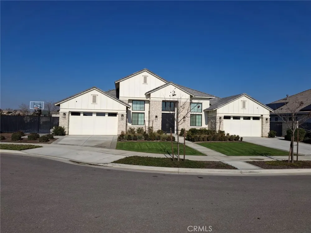 12322 Champlin Place Bakersfield, CA 93311