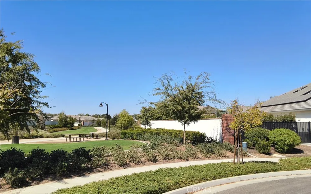 12322 Champlin Place Bakersfield, CA 93311