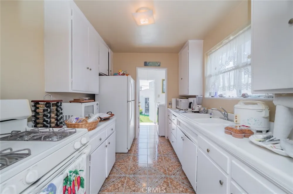 836 Cedar st Santa Monica, CA 90405
