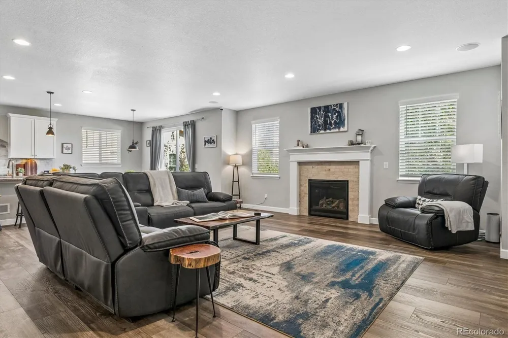 5894 Berry Ridge Way Castle Rock, CO 80104