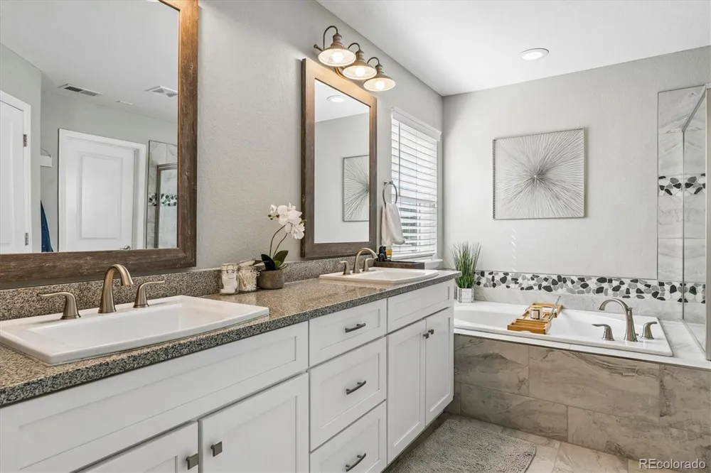 5894 Berry Ridge Way Castle Rock, CO 80104