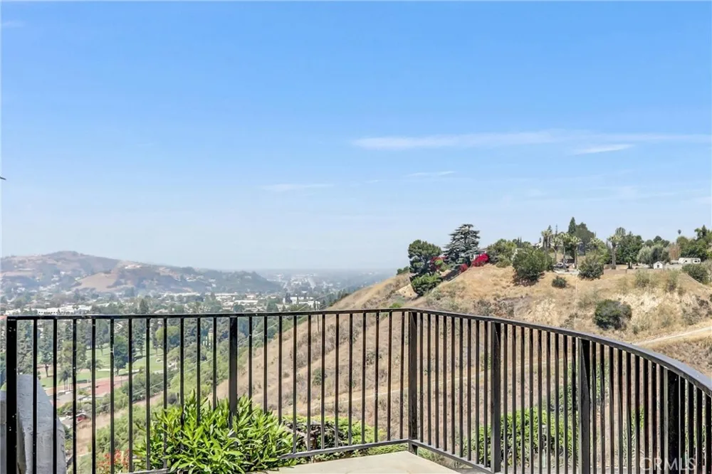 1516 Shirlmar Avenue San Dimas, CA 91773