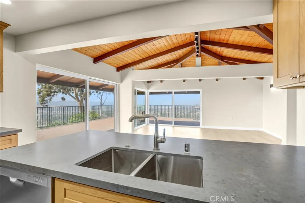 1516 Shirlmar Avenue San Dimas, CA 91773