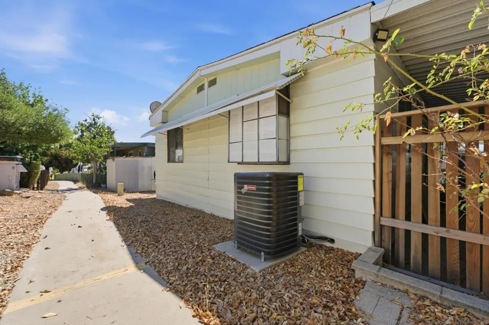 27701 Murrieta #SPC 48 Menifee, CA 92586
