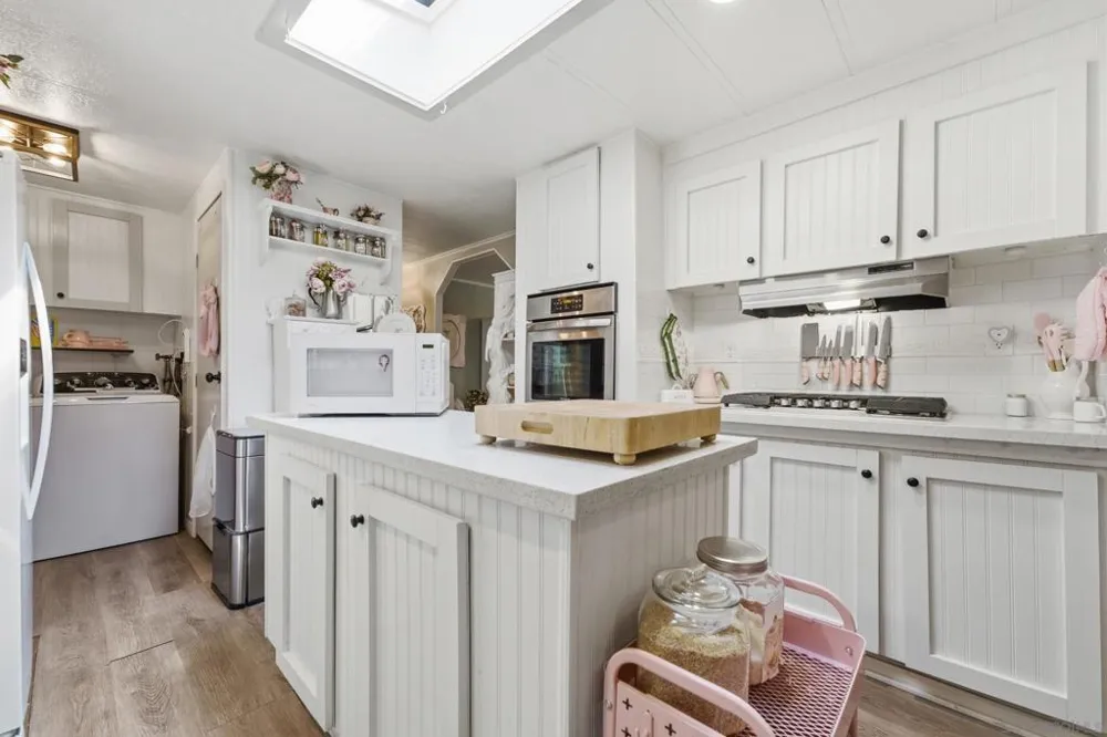 27701 Murrieta #SPC 48 Menifee, CA 92586