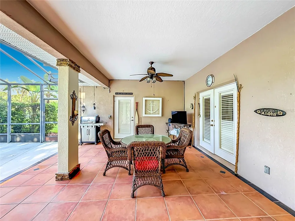 9833 SPRING LAKE DRIVE Clermont, FL 34711