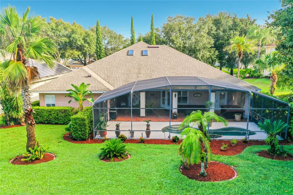 9833 SPRING LAKE DRIVE Clermont, FL 34711