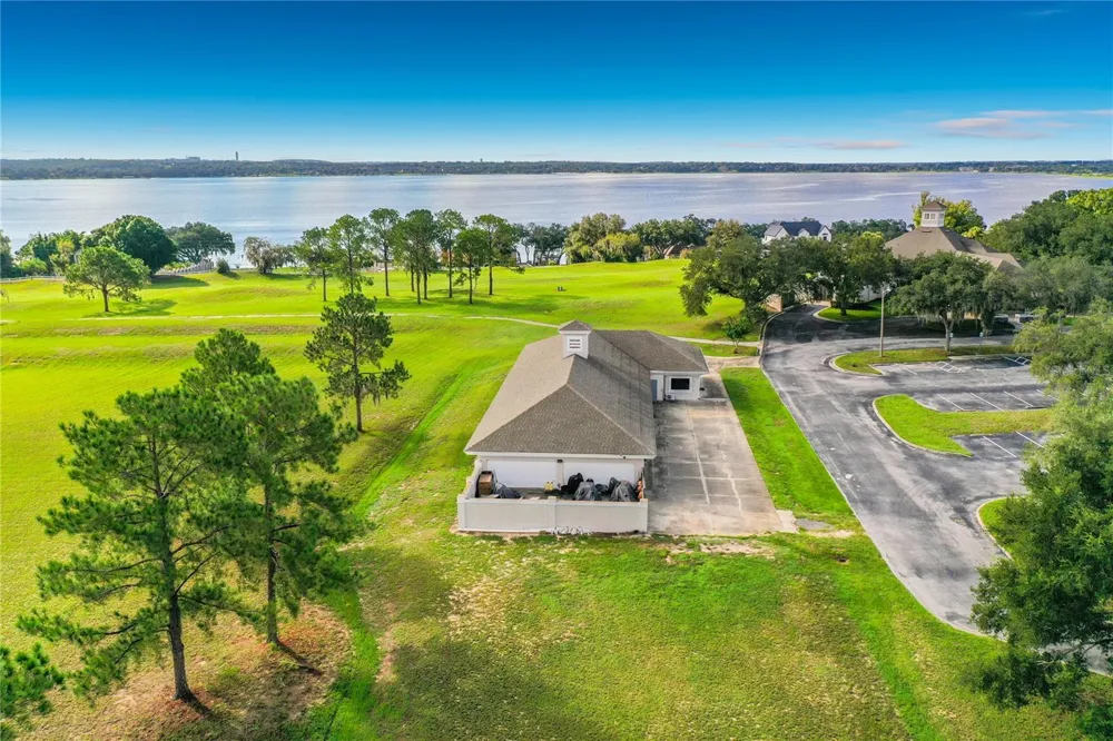 9833 SPRING LAKE DRIVE Clermont, FL 34711