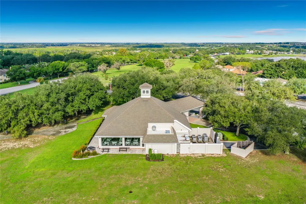 9833 SPRING LAKE DRIVE Clermont, FL 34711