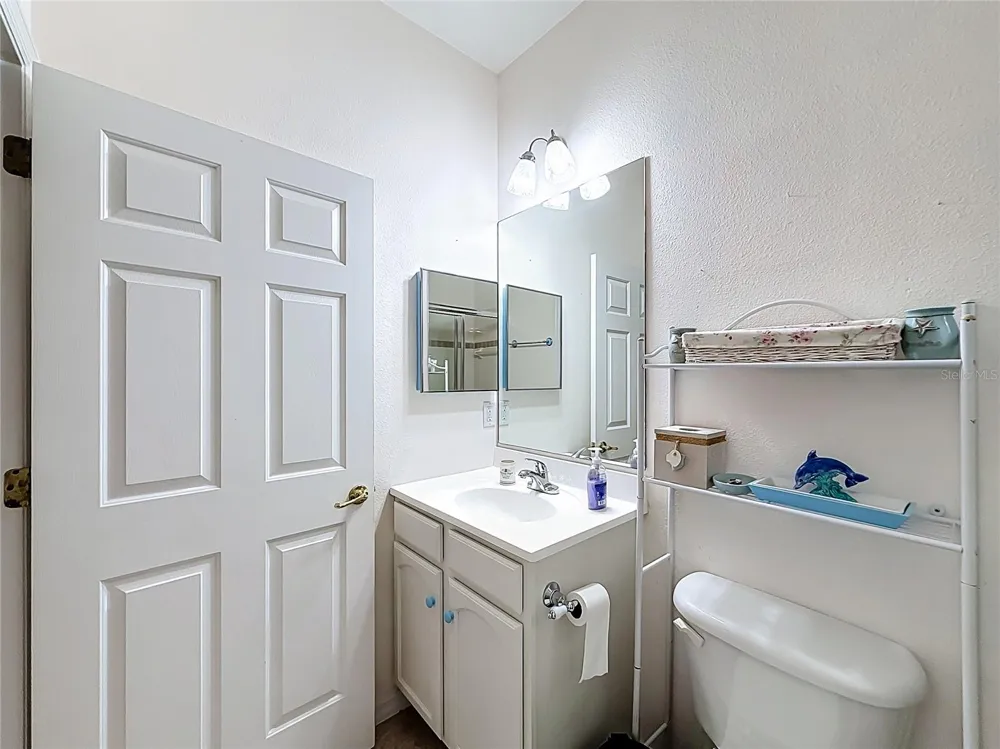 9833 SPRING LAKE DRIVE Clermont, FL 34711