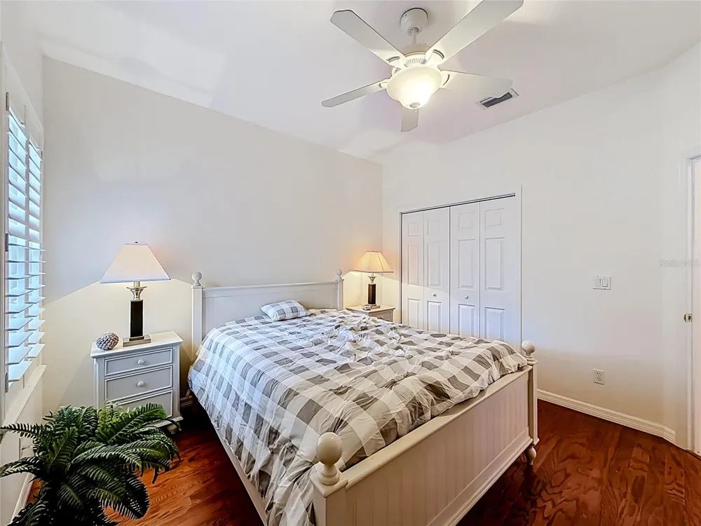 9833 SPRING LAKE DRIVE Clermont, FL 34711