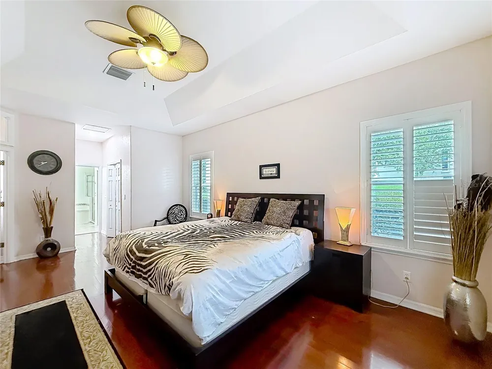 9833 SPRING LAKE DRIVE Clermont, FL 34711
