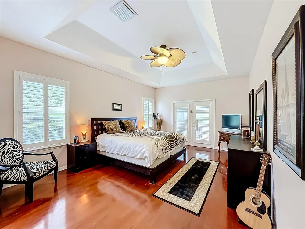9833 SPRING LAKE DRIVE Clermont, FL 34711