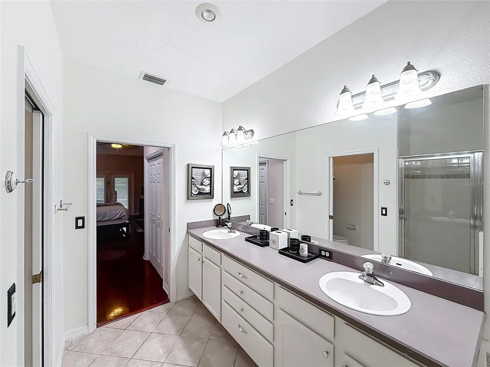 9833 SPRING LAKE DRIVE Clermont, FL 34711