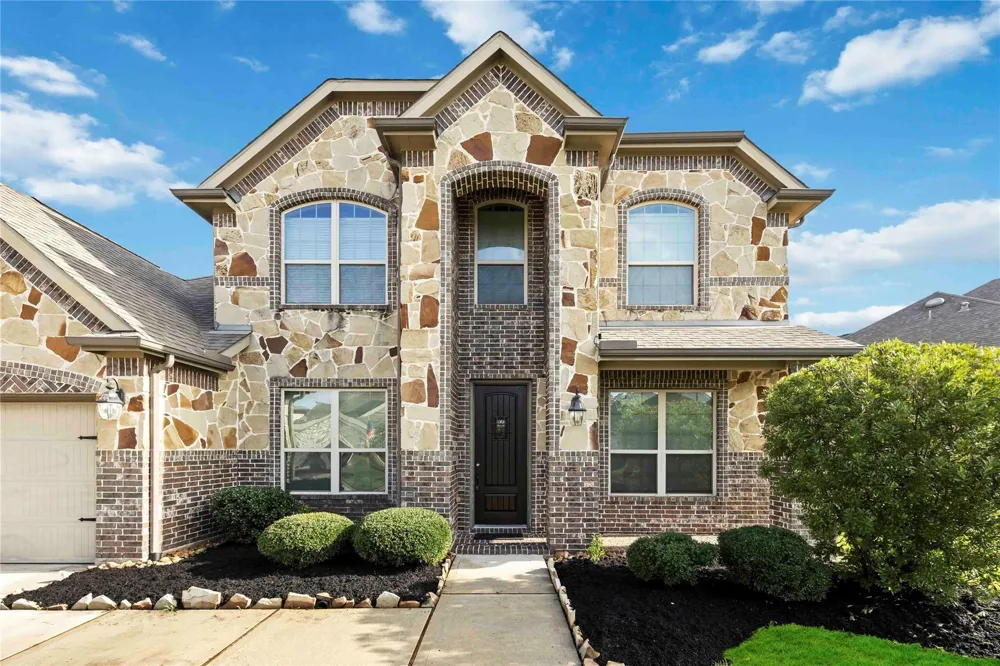 13318 Cameron Reach Drive Tomball, TX 77377