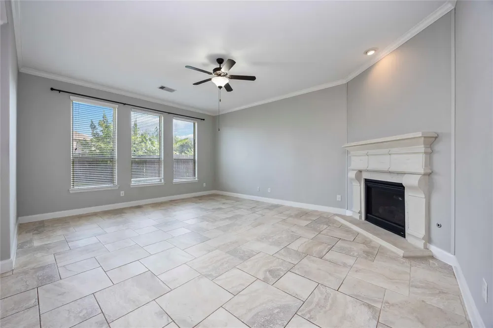13318 Cameron Reach Drive Tomball, TX 77377