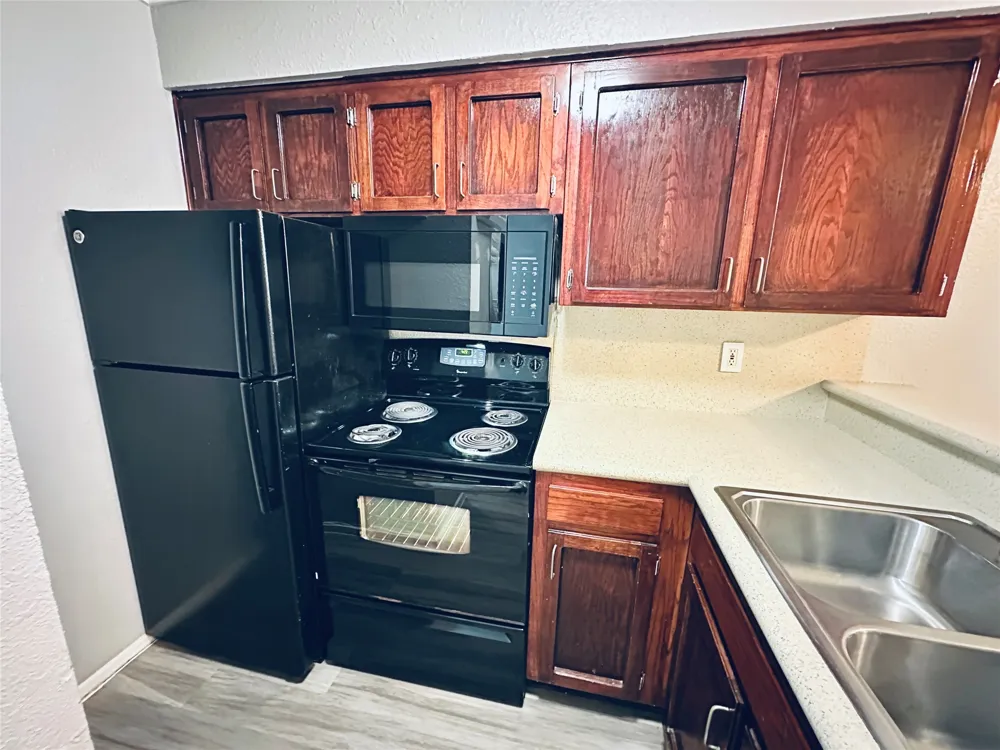 3702 S Second Street #114 Austin, TX 78704