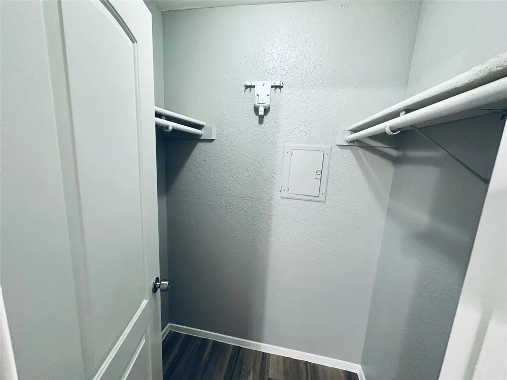 3702 S Second Street #114 Austin, TX 78704