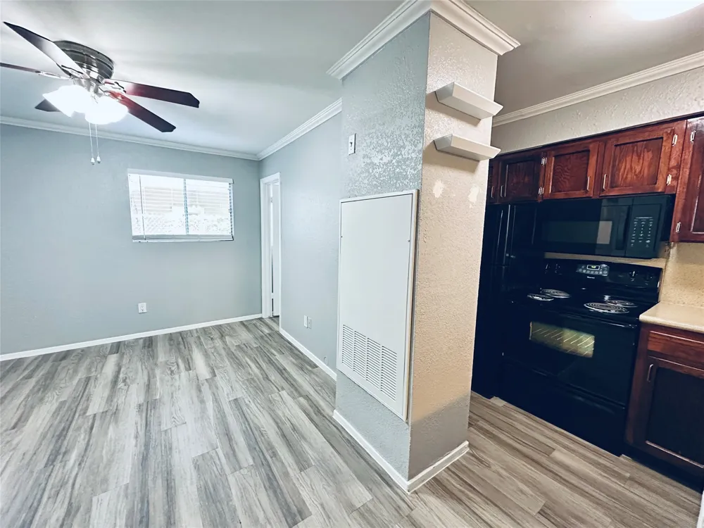 3702 S Second Street #114 Austin, TX 78704