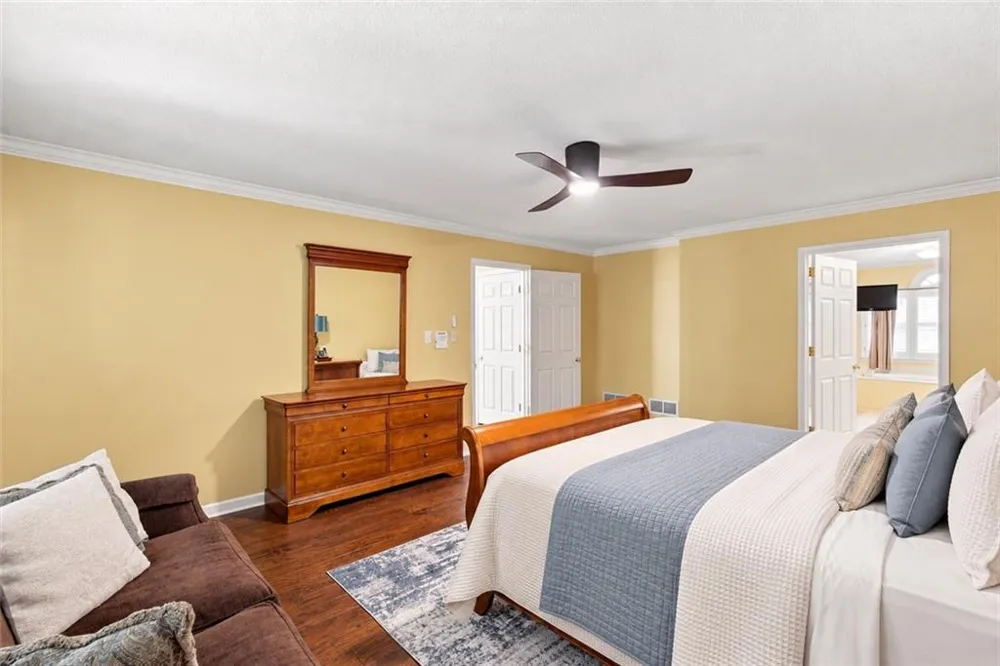 4080 Stony River Way Snellville, GA 30039