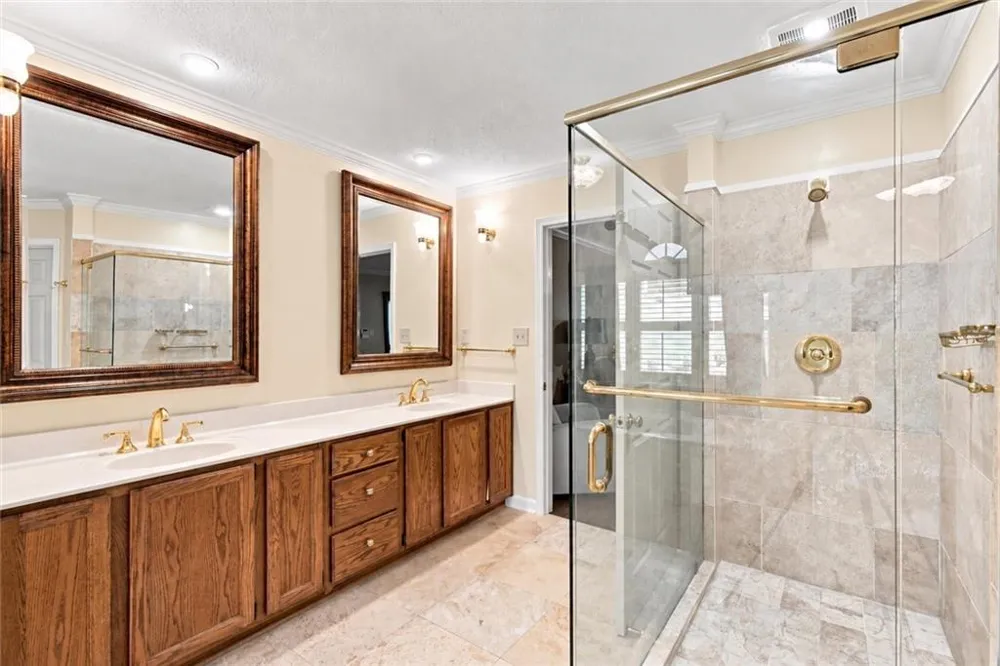 4080 Stony River Way Snellville, GA 30039