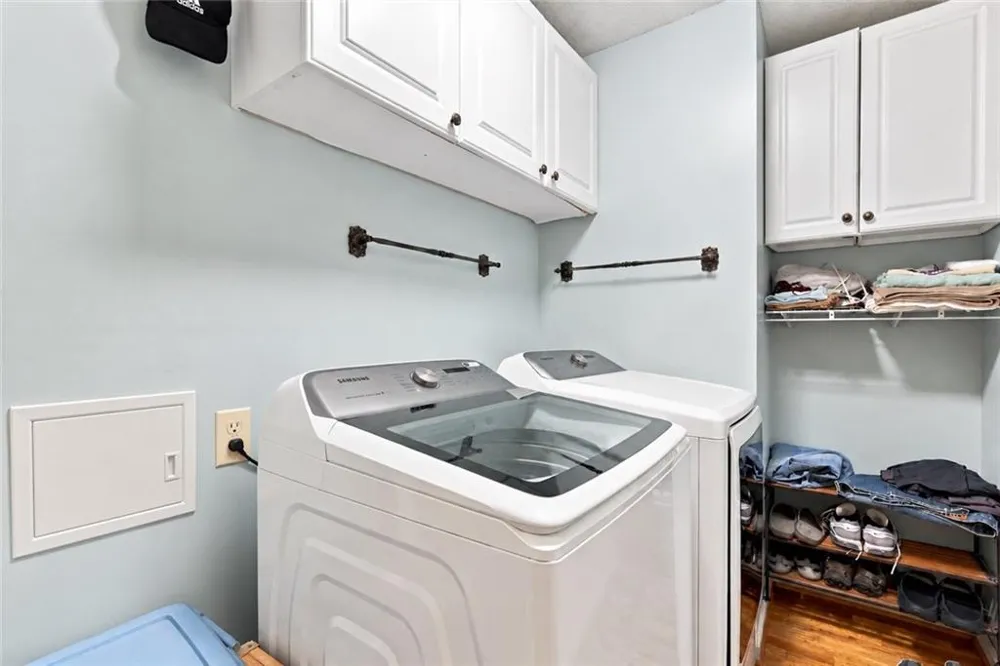 4080 Stony River Way Snellville, GA 30039