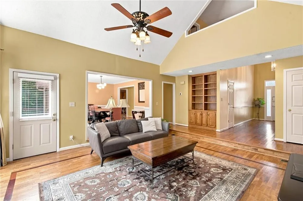 4080 Stony River Way Snellville, GA 30039