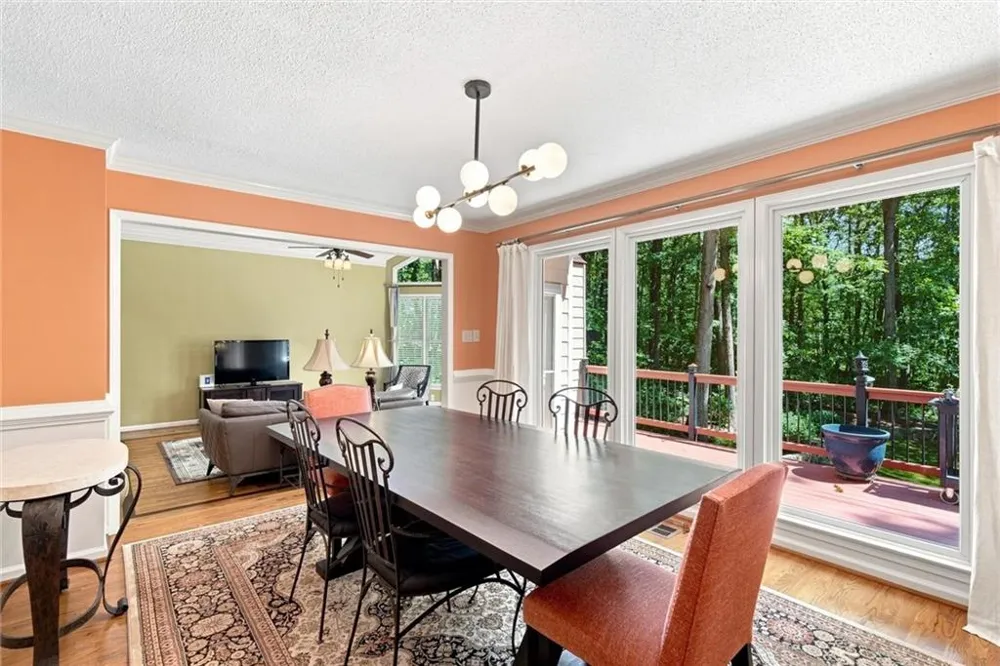 4080 Stony River Way Snellville, GA 30039