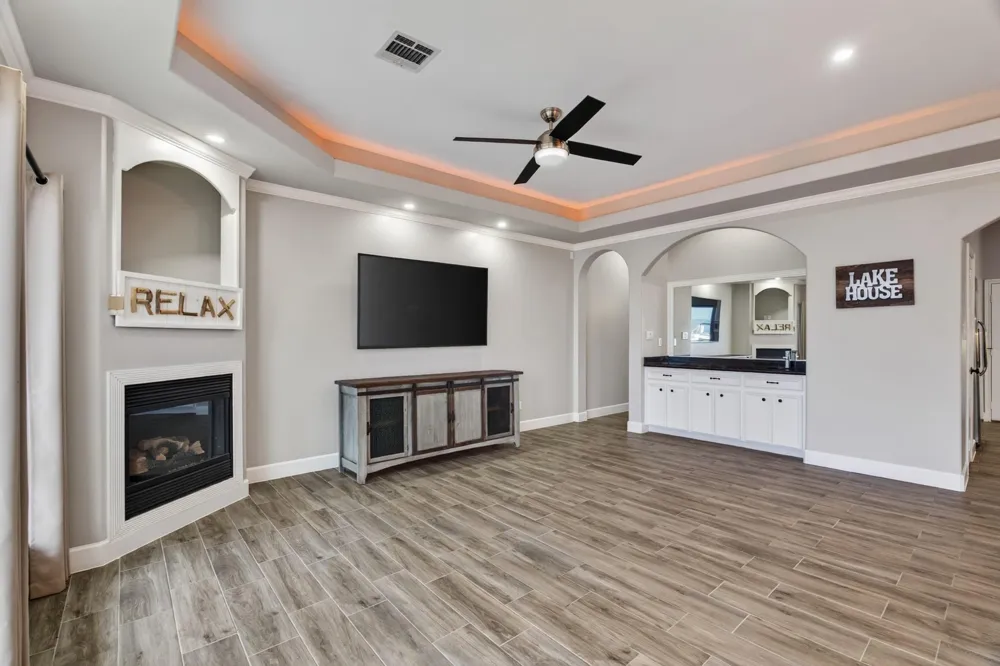 6 Regency Point Conroe, TX 77356