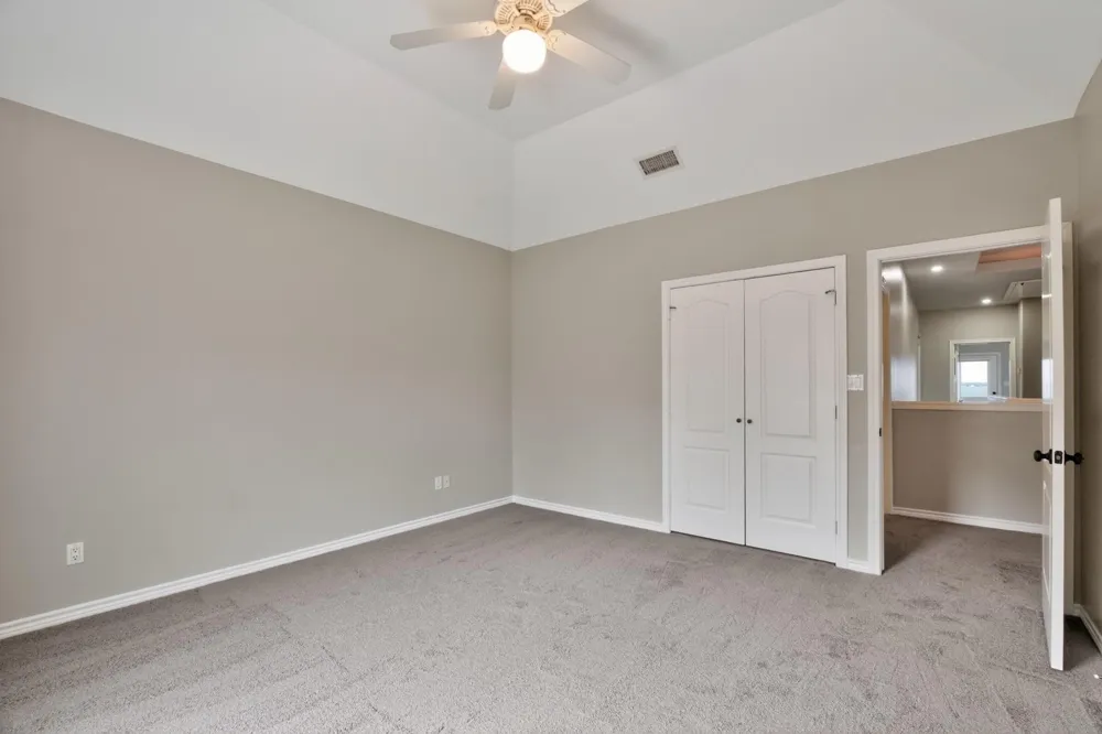 6 Regency Point Conroe, TX 77356