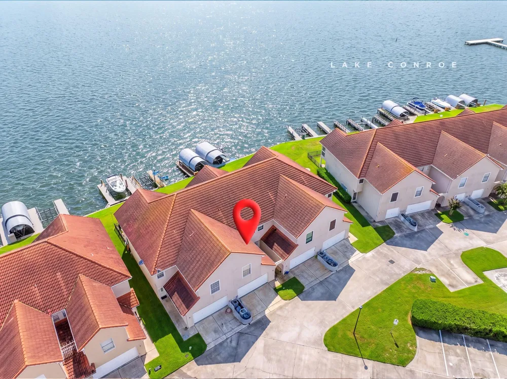 6 Regency Point Conroe, TX 77356