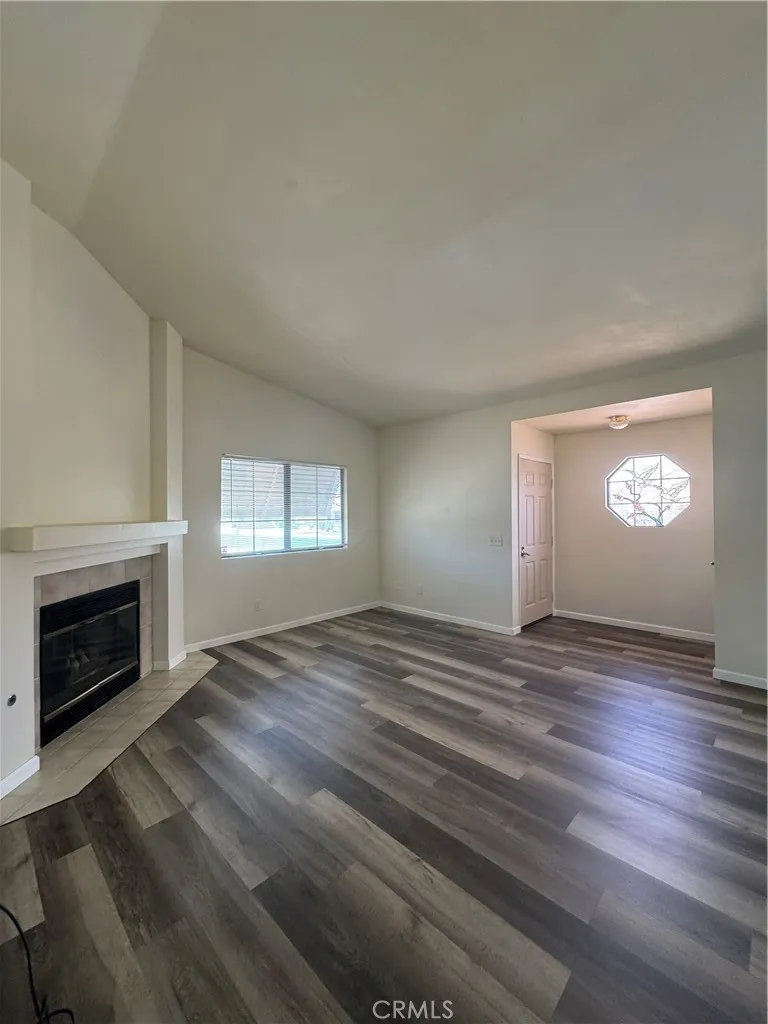 844 La Morena Hemet, CA 92545