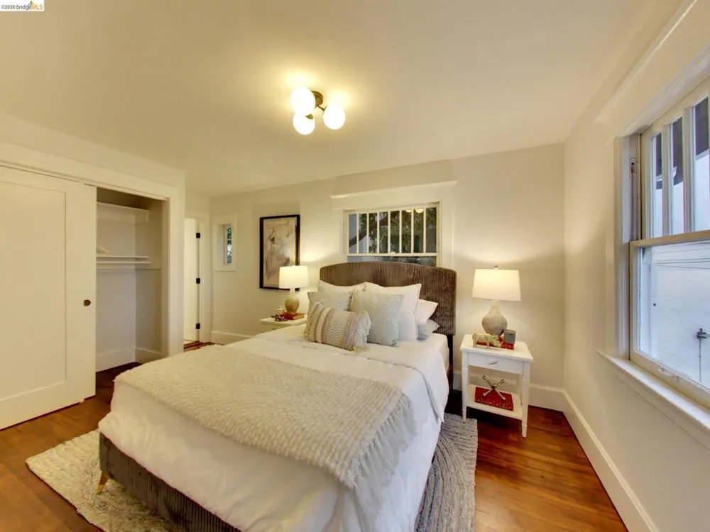 2934 E 23rd St Oakland, CA 94601